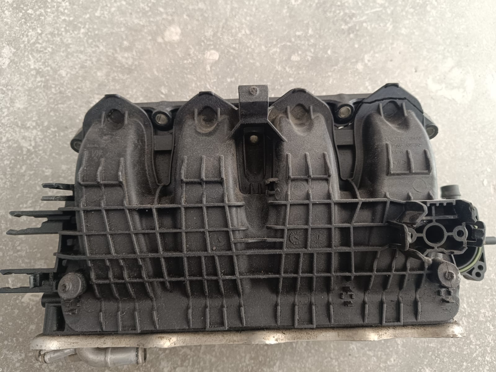 Volkswagen Golf Plastik Kaynak